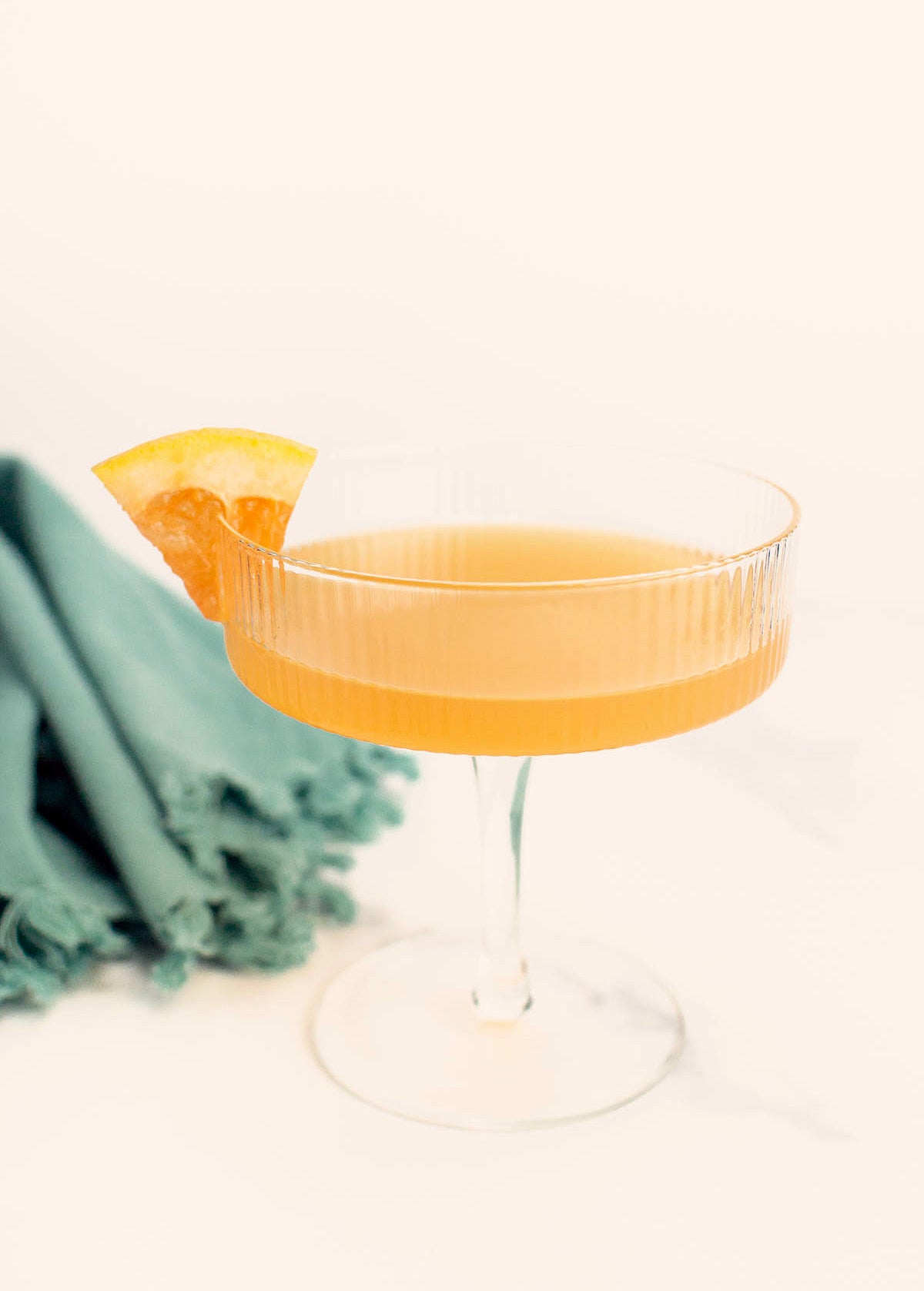 Mixoloshe Non-Alcoholic Cocktail Recipe - New Age Derby